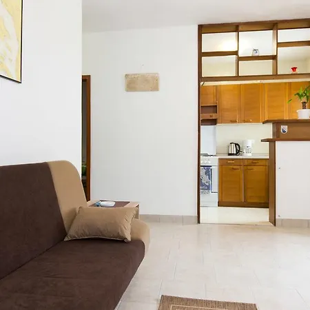 Mery By El-pi Tours *